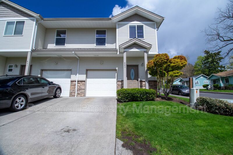 Camas Townhome: 865 NW Ivy Street