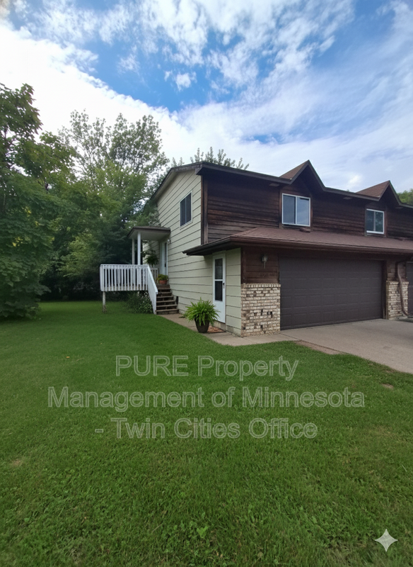 Coon Rapids Townhome: 12046 Xeon St NW