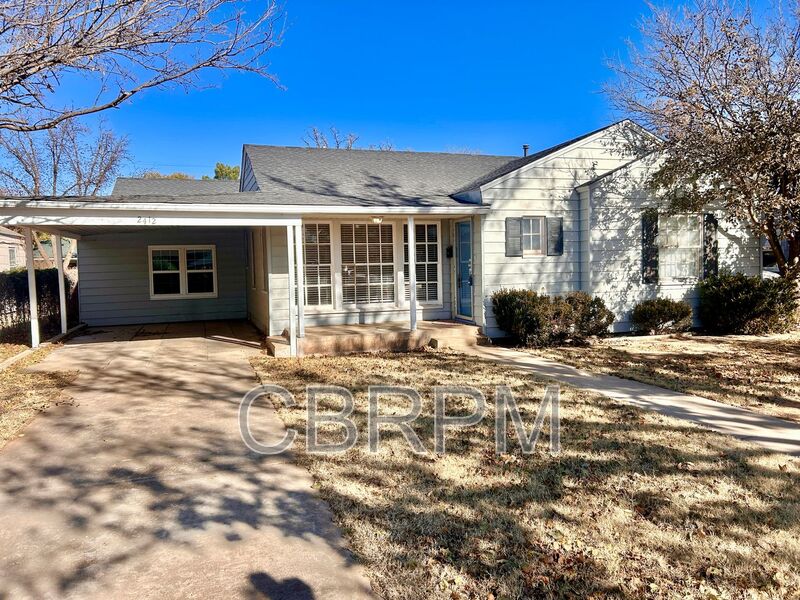 Lubbock House: 2412 30th Street