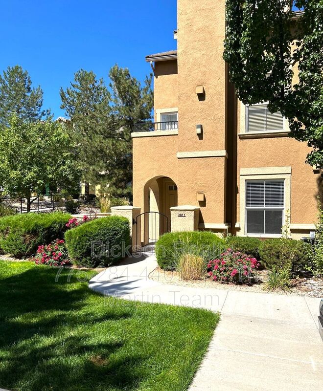 Reno House: 17000 Wedge Parkway