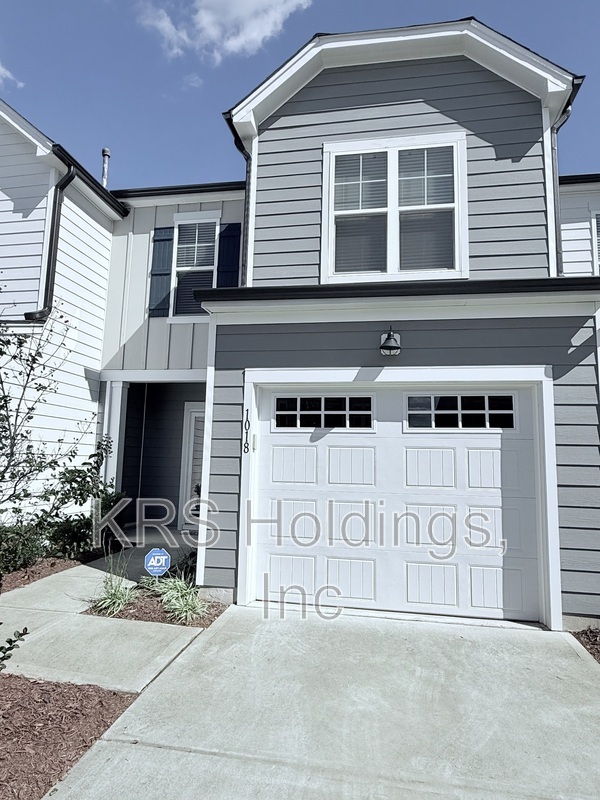 Durham Townhome: 1018 Sycaten Street