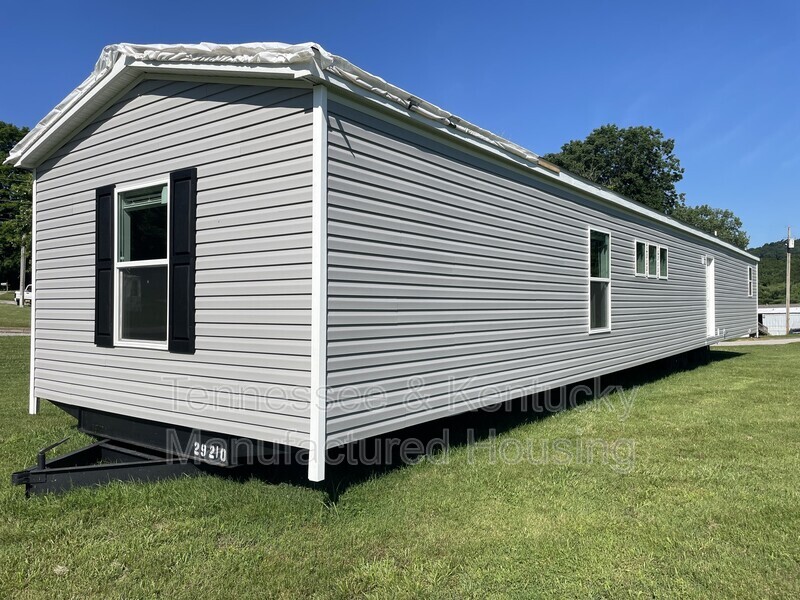 Dixon Springs House: 106 Cumberland Lane