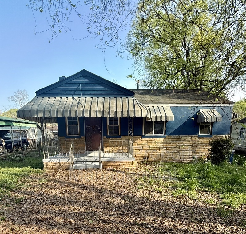 Fairfield House: 708 40th Street