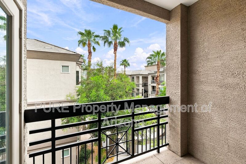 Tempe Condo: 420 W 1st St