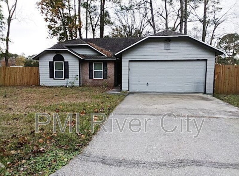 Jacksonville House: 502 Tidal Wave Lane