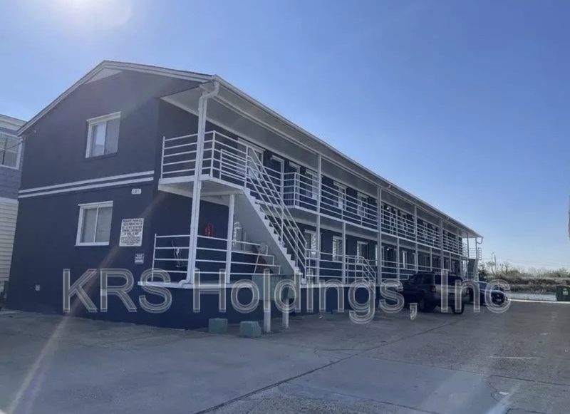 Norfolk Condo: 611 w Oceanview