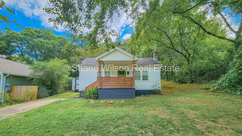 Chattanooga House: 2606 Banks Road