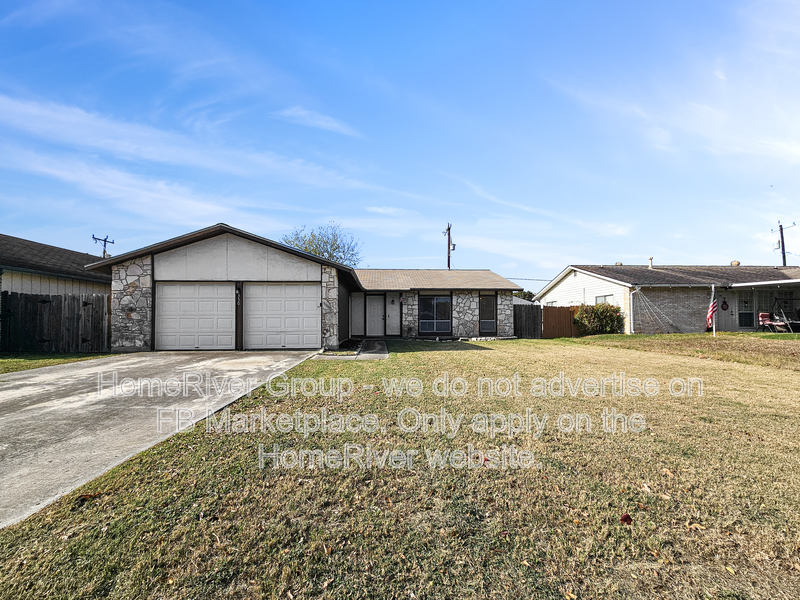 Universal City House: 350 Wagon Crossing