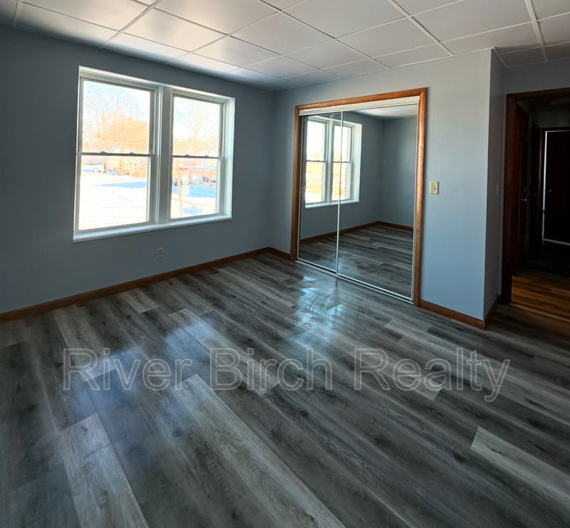 Springfield Condo: 525 East Pine Street - 6