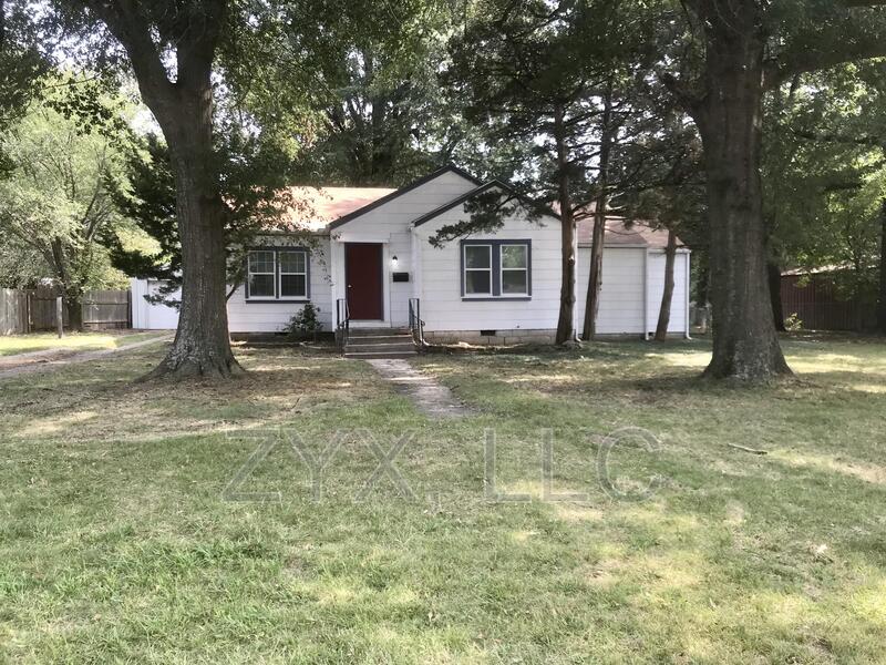 Muskogee House: 412 n 34th st