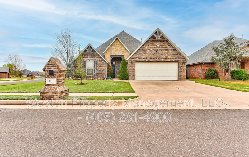 Oklahoma City House: 300 Southwest 171st Street