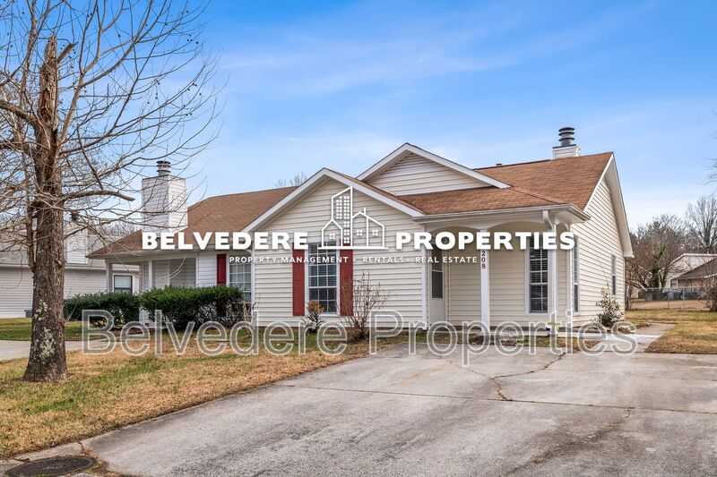 Greensboro House: 3208 Anvil Place