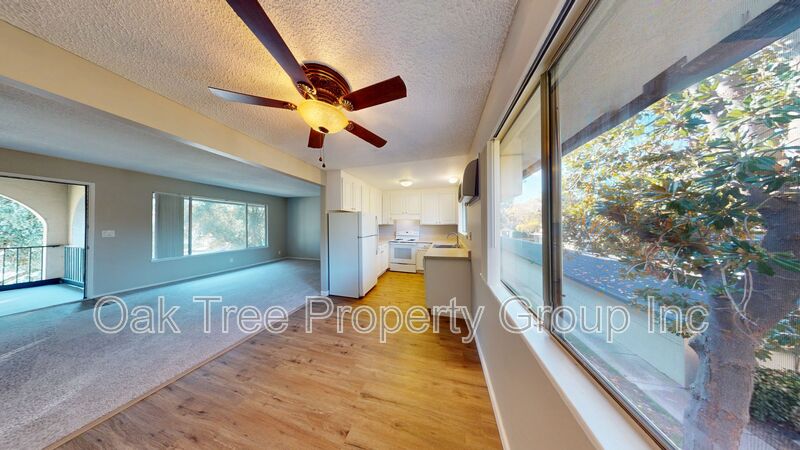 Livermore House: 1637 Catalina Court