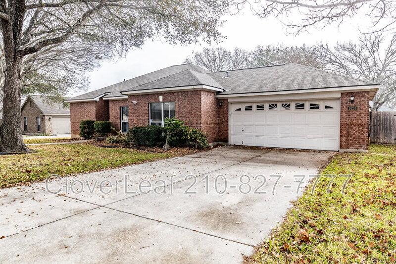 Schertz House: 1628 Bench Trl