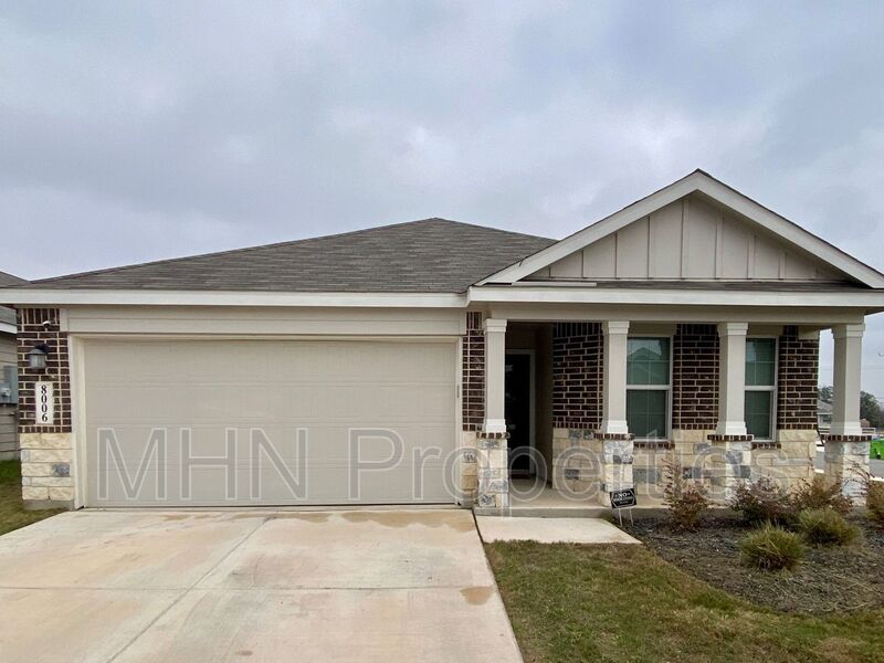 3 bed/2 bath GORGEOUS home located off Culebra and 1604, conveniently close to schools! - Photo 1