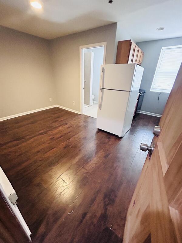 Darby Condo: 1 North 2nd Street - 4