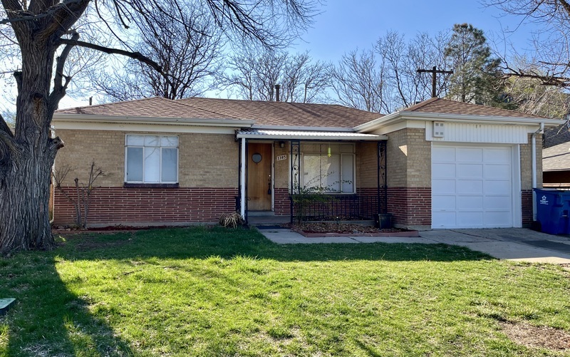 Lakewood House: 1385 Otis St.