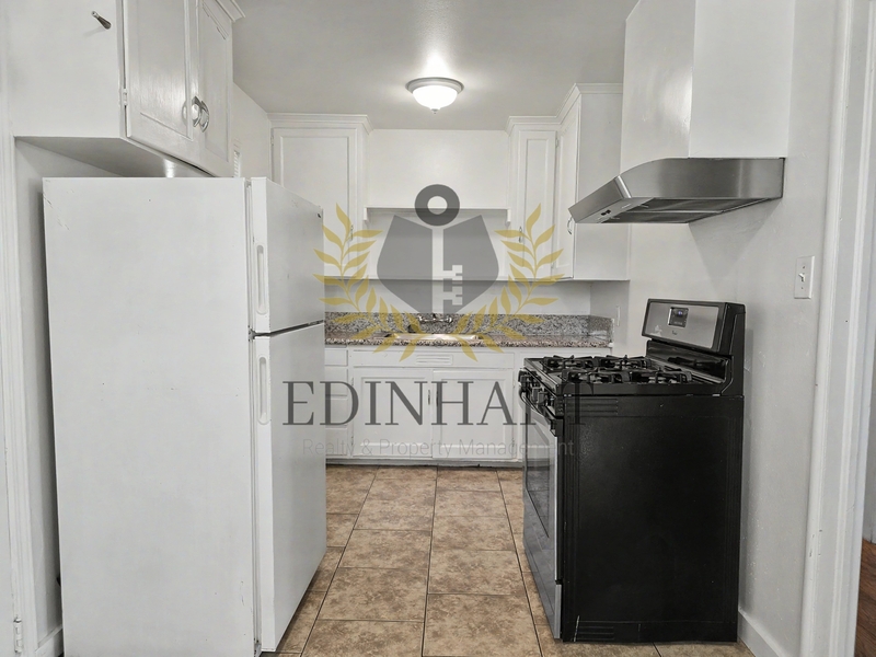 Fresno Condo: 1916 East Hunter Avenue - 4