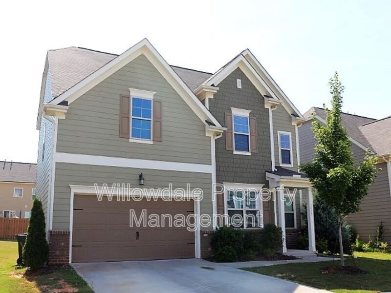 Apex House: 2424 Lambton Wood Dr