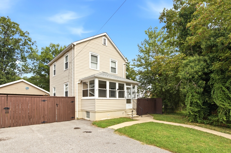 Baltimore House: 3616 Coolidge Avenue