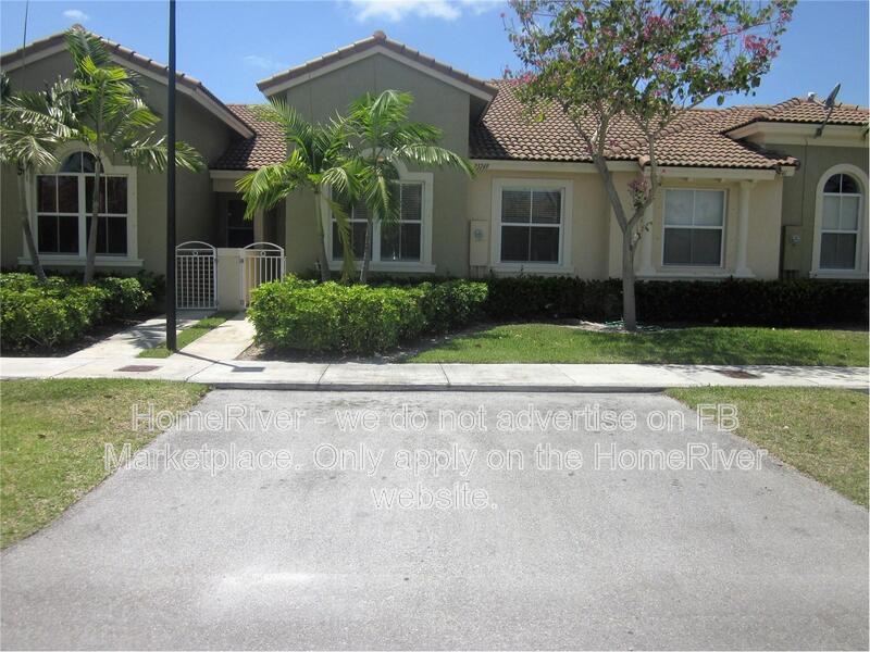 Homestead Townhome: 23749 SW 109th Pl