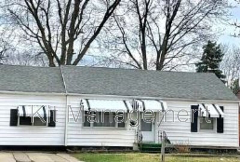 Toledo House: 2555 Laskey