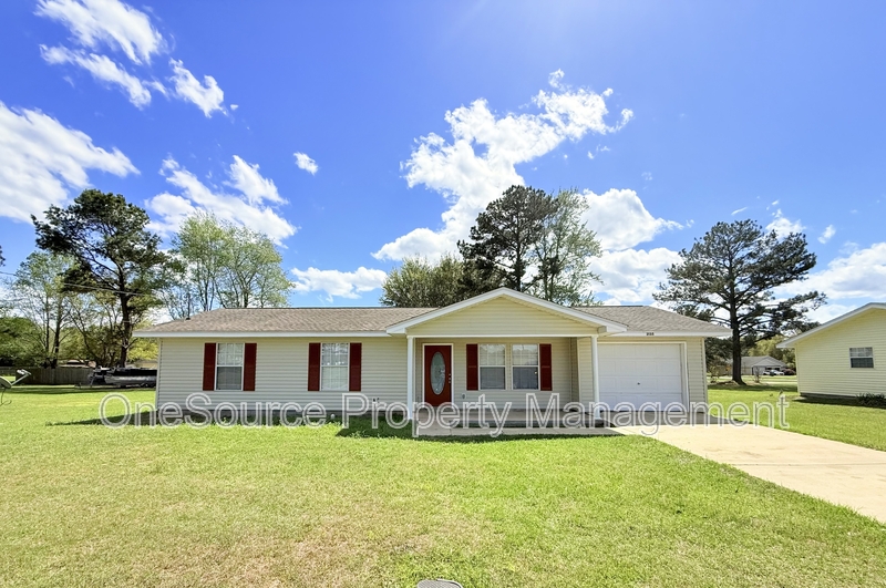 Quincy House: 2135 Hamilton Street