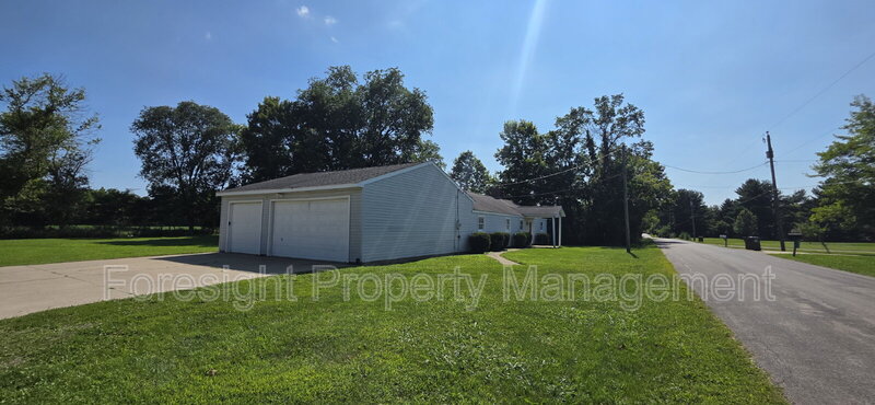 Galena House: 6470 Sherman Road