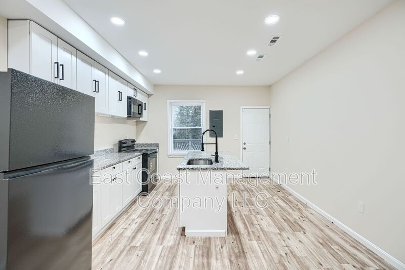 Baltimore House: 3028 Chelsea Terrace