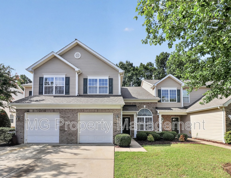 Pineville Condo: 11909 Stratfield Place Circle