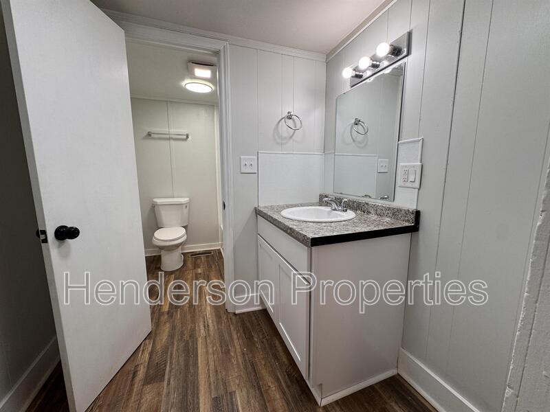 Statesville House: 1022 5th Street