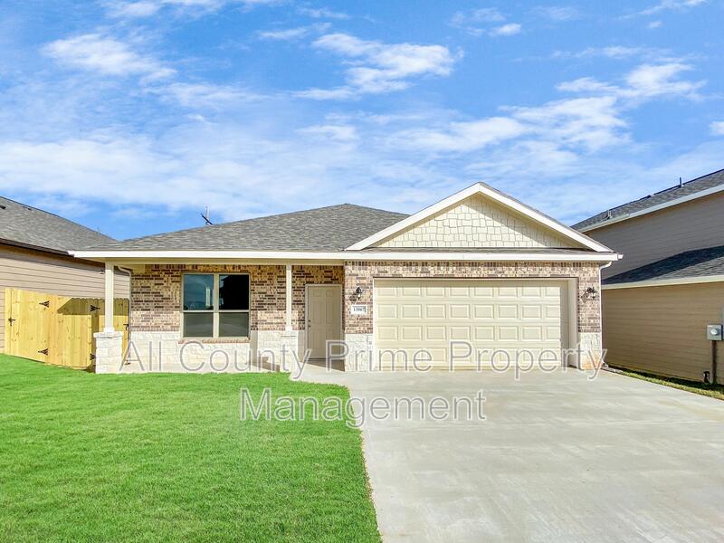 Willis House: 13067 Clearview Drive