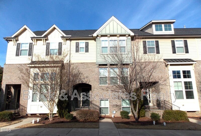 Apex Townhome: 509 N Tunstall Avenue