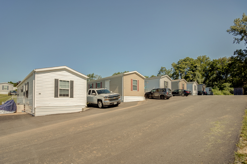 Glen Carbon Condo: 20 Coachlight Trailer Park