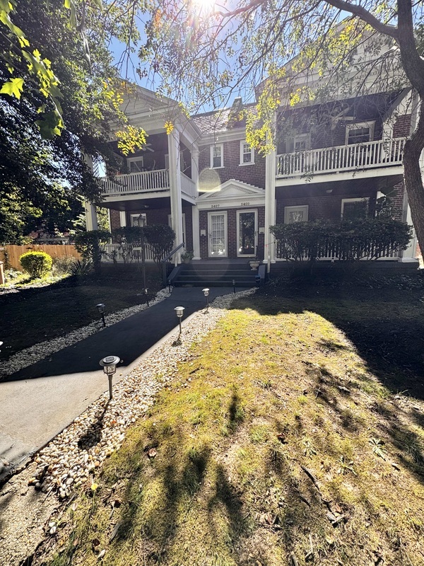 Richmond Condo: 3407 Kensington ave