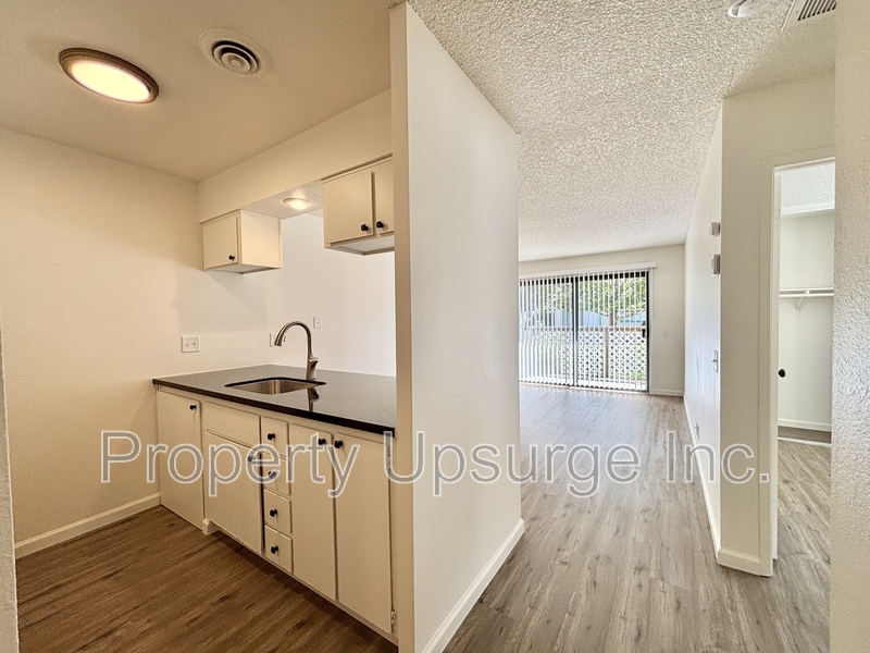 Redding Apartment: 540 South St
