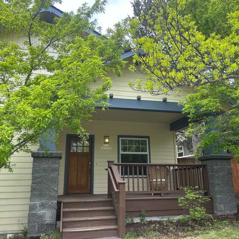 Bend House: 2423 NW Awbrey Rd