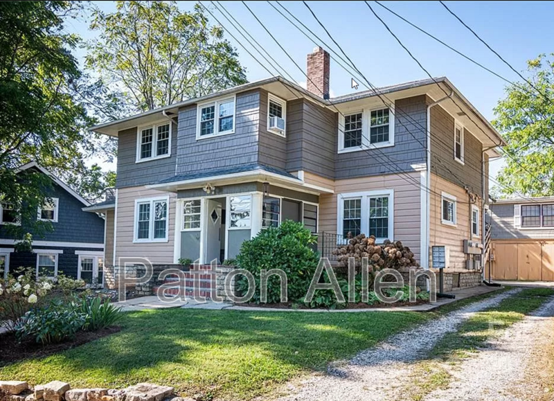 Asheville Condo: 24 Majestic Avenue
