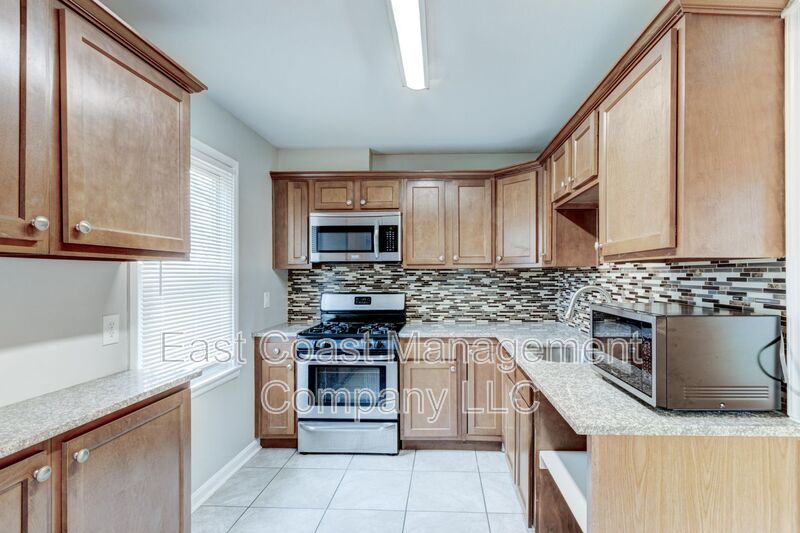 Nottingham Condo: 8529 Ramort Dr