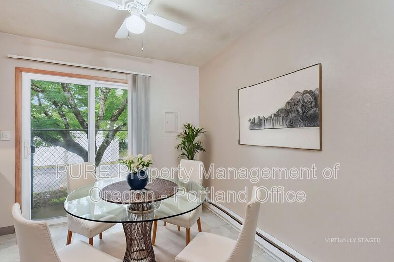 Portland Condo: 1313 SE 130th Ave.