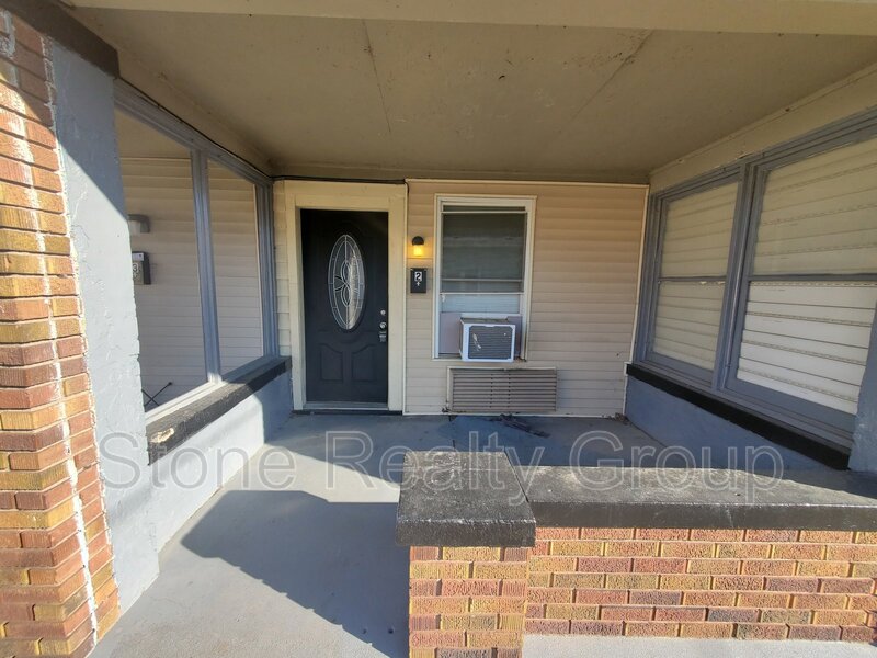 Terre Haute Condo: 814 Lincoln Street