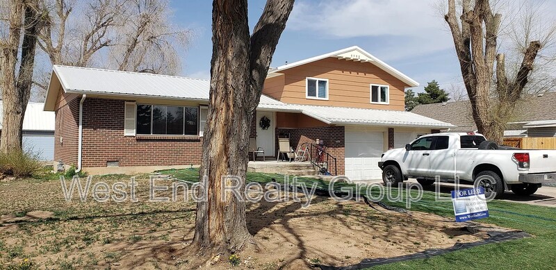 Loveland House: 765 North Colorado Avenue - House
