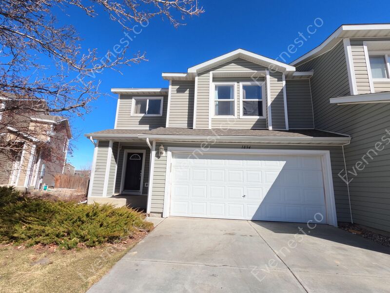 Request a Viewing for 1894 Dove Creek Circle, Unit 1 Tenant Turner