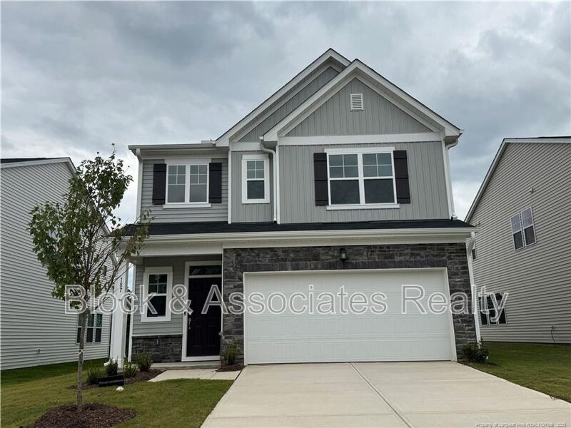 Smithfield House: 181 N Finley Landing Parkway