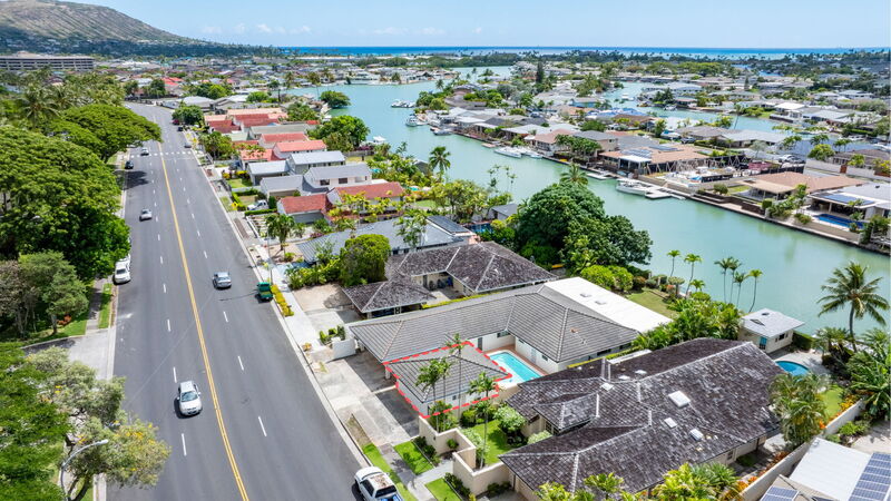 Honolulu Condo: 6741 Hawaii Kai Drive - A
