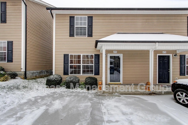 Knoxville House: 4755 Forest Landing Way