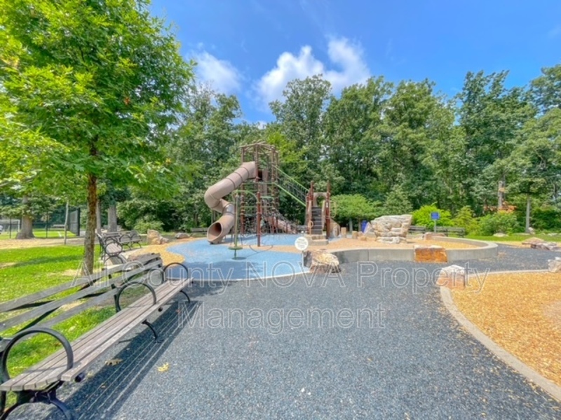 Main Rental Photo 15