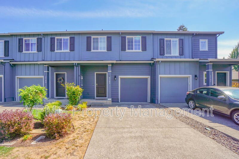 Vancouver Townhome: 2105 Northeast 118th Place