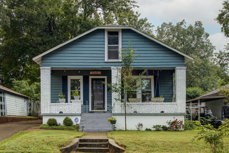 Memphis House: 2001 Walker Avenue