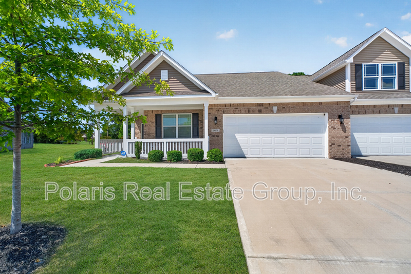 Avon House: 9073 Lieven St